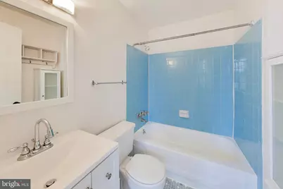 3060 16th Street NW #311, Washington, DC 20009 - Photo 11