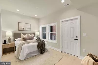 422 Warner Street NW #2, Washington, DC 20001 - Photo 9