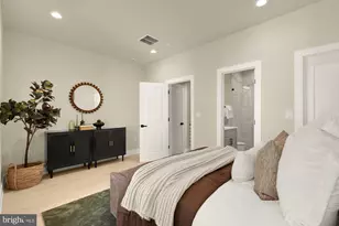 422 Warner St NW, Washington, DC 20001 - Photo 21