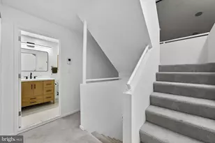 908 Independence Ave SE, Washington, DC 20003 - Photo 39