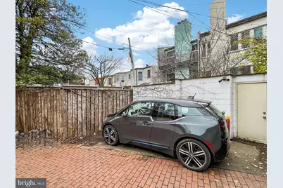 908 Independence Avenue SE, Washington, DC 20003 - Photo 55