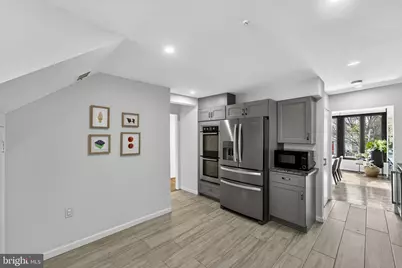 908 Independence Avenue SE, Washington, DC 20003 - Photo 21