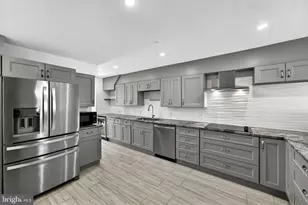 908 Independence Ave SE, Washington, DC 20003 - Photo 17