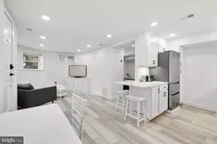 1821 19th St NW, Washington, DC 20009 - Photo 17