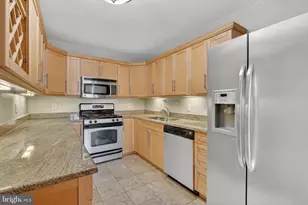 3001 Veazey Terrace NW, Washington, DC 20008 - Photo 5