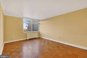 3001 Veazey Terrace NW, Washington, DC 20008 - Photo 5