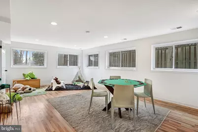 5045 Cathedral Avenue NW, Washington, DC 20016 - Photo 37