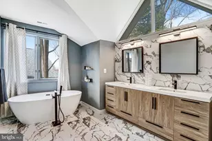 5045 Cathedral Ave NW, Washington, DC 20016 - Photo 25