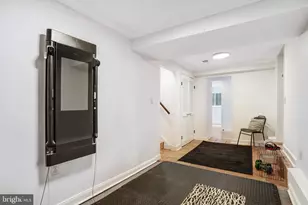 5045 Cathedral Ave NW, Washington, DC 20016 - Photo 49