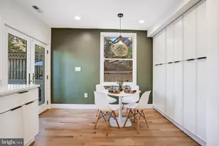 5045 Cathedral Ave NW, Washington, DC 20016 - Photo 11