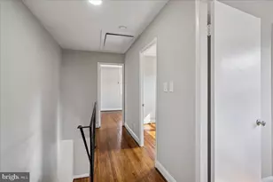725 Croissant Pl SE, Washington, DC 20019 - Photo 17