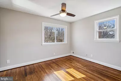 725 Croissant Place SE, Washington, DC 20019 - Photo 19