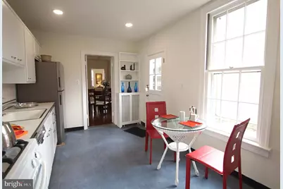 115 6th Street SE, Washington, DC 20003 - Photo 9