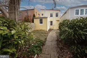 115 6th St SE, Washington, DC 20003 - Photo 13
