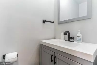 805 Jefferson Street NW, Washington, DC 20011 - Photo 11