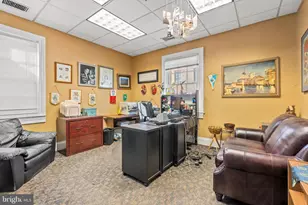 1860 19th St NW, Washington, DC 20009 - Photo 29