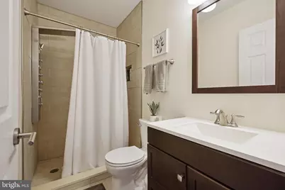 1917 H Street NE, Washington, DC 20002 - Photo 27