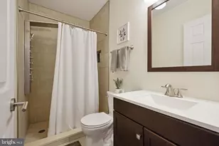 1917 H St NE, Washington, DC 20002 - Photo 27