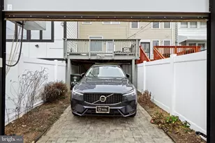 1917 H St NE, Washington, DC 20002 - Photo 45