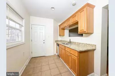 1835 D Street NE, Washington, DC 20002 - Photo 29