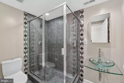 1337 Harvard Street NW #2, Washington, DC 20009 - Photo 15