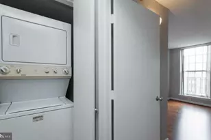 1230 23rd St NW, Washington, DC 20037 - Photo 9