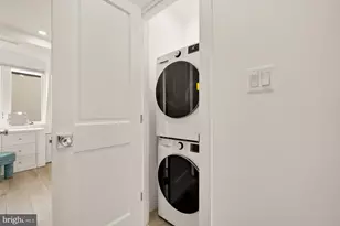 1202 Potomac St NW, Washington, DC 20007 - Photo 37