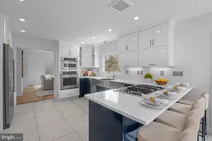 3015 Oregon Knolls Dr NW, Washington, DC 20015 - Photo 15