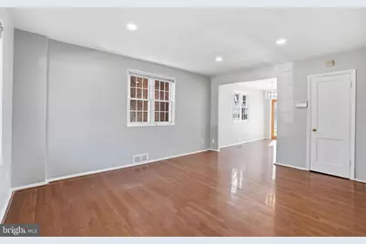 657 Brandywine Street SE, Washington, DC 20032 - Photo 3