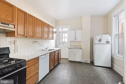 330 4th Street SE, Washington, DC 20003 - Photo 7