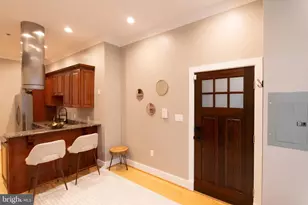1126 Columbia Rd NW, Washington, DC 20009 - Photo 3