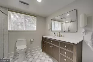 5142 Klingle St NW, Washington, DC 20016 - Photo 25