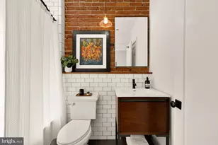 409 Columbia Rd NW, Washington, DC 20001 - Photo 33