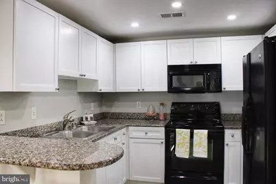 777 7th Street NW #626, Washington, DC 20001 - Photo 9