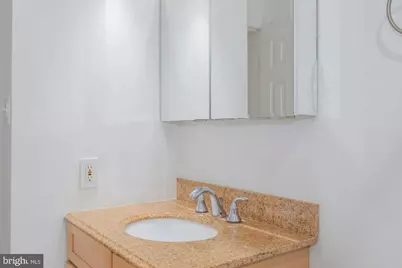 1316 New Hampshire Avenue NW #503, Washington, DC 20036 - Photo 23