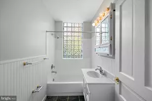 221 M St NW, Washington, DC 20001 - Photo 21