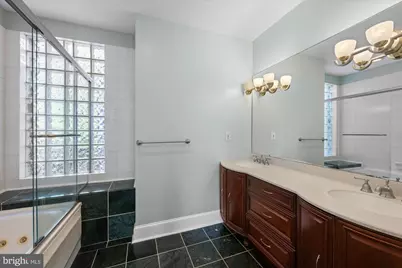 221 M Street NW, Washington, DC 20001 - Photo 17
