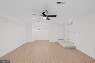 221 M Street NW, Washington, DC 20001 - Photo 23