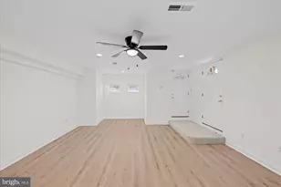 221 M St NW, Washington, DC 20001 - Photo 23