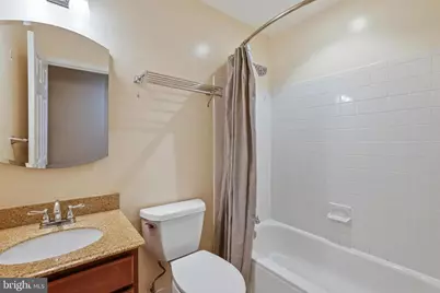 1117 O Street NW #2, Washington, DC 20005 - Photo 15