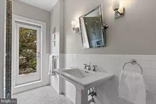 2816 27th St NW, Washington, DC 20008 - Photo 21