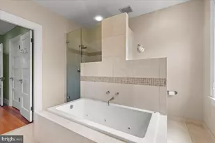 2816 27th St NW, Washington, DC 20008 - Photo 43