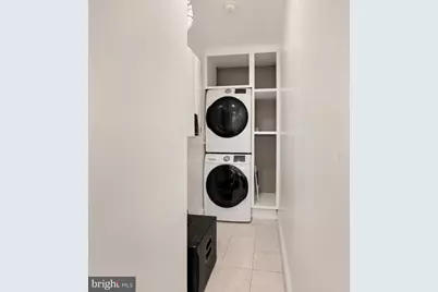 729 NW Kenyon Street NW, Washington, DC 20010 - Photo 23