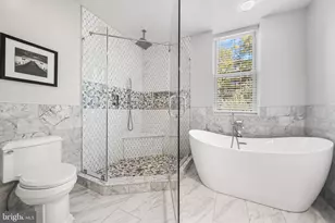 656 9th St NE, Washington, DC 20002 - Photo 31