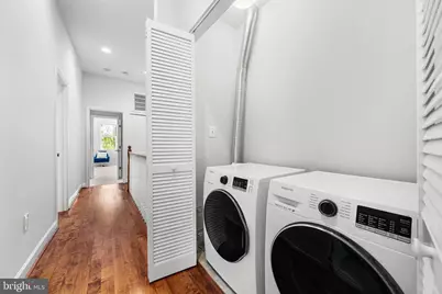 656 9th Street NE, Washington, DC 20002 - Photo 37