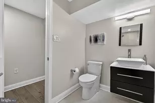 1628 Massachusetts Ave SE, Washington, DC 20003 - Photo 35