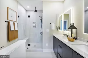 61 Lower Service Ct NW, Washington, DC 20001 - Photo 13