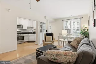 257 14th St SE, Washington, DC 20003 - Photo 1