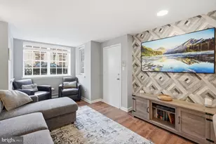 1712 Corcoran St NW, Washington, DC 20009 - Photo 7