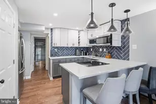 1712 Corcoran St NW, Washington, DC 20009 - Photo 9